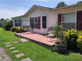 1760 Linwood Rd, Watertown, TN 37184-4910