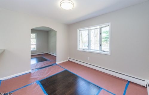 101 Mine Hill Rd, Oxford NJ  07863-3064 exterior