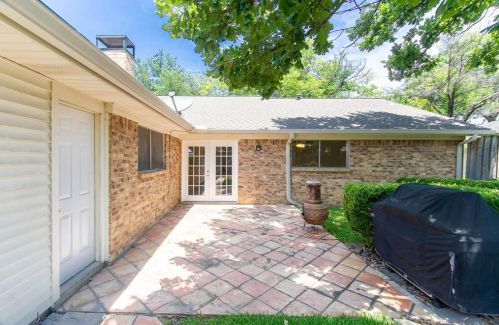 1309 Melrose Dr, Richardson TX  75080-3739 exterior