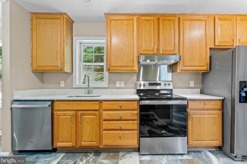 4 Willow Branch Pl, Fredericksburg VA  22405-1446 exterior