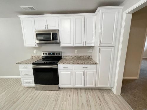 102 Thompson Ave, Ukiah CA  95482-6543 exterior