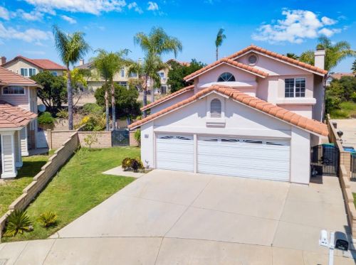 2438 Hawkwood Dr, Chino Hills, CA 91709-1753