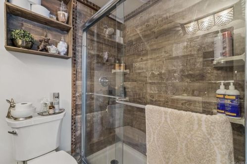 130 Osborne Hill Rd, Fishkill NY  12524-2515 exterior