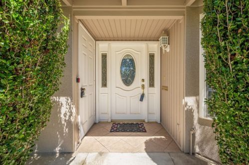 13310 Fairfield Ln, Seal Beach, CA 90740-6810