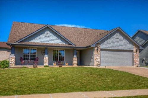437 17th St, Ivy, IA 50009-4800