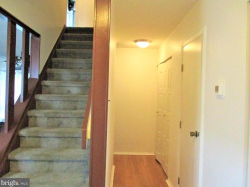 204 Revere Dr, Harleysville, PA 27267-3936