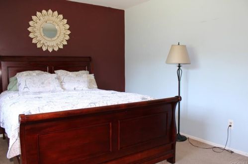 2 Sunrise Rdg, Florida NY  10921-3112 exterior