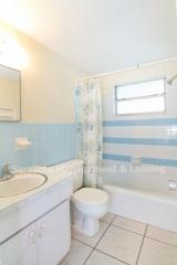 2538 Prospect St, Sarasota FL  34239-2525 exterior