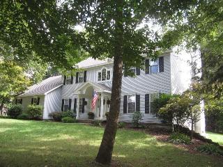12 Margaret St, Scriba, NY 13126-4170