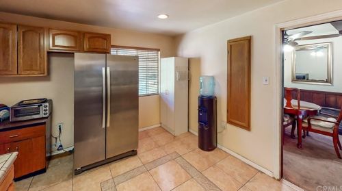 9233 Myron St, Pico Rivera CA  90660-5246 exterior