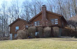 560 Cobble Rd, Cambridge, NY 12816-2233