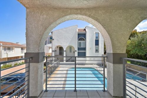 29620 Island View Dr, Palos Verdes Estates CA  90275-4653 exterior