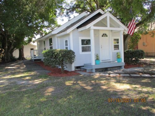 4234 Fairfield Ave, Saint Petersburg, FL 33711-2039