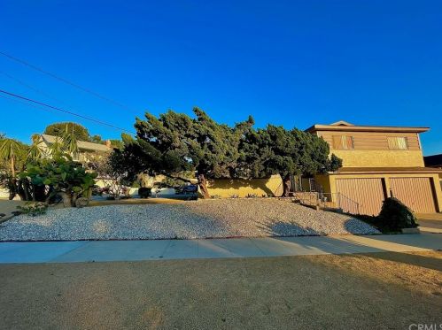 3280 Pine Ave, Long Beach, CA 90807-5051