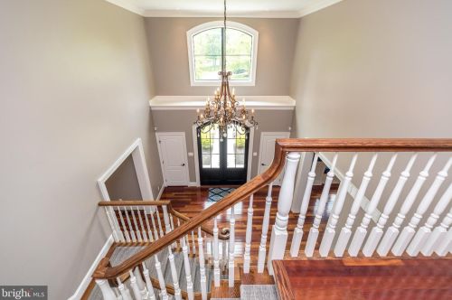 10 Devonshires Ct, Blue Bell PA  19422-2560 exterior
