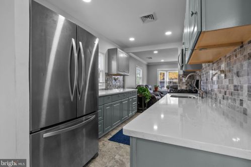 850 Willow St, Southampton PA  18966-3432 exterior