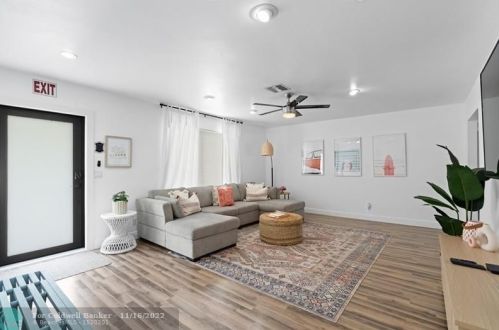 1831 56 Ave, Hollywood FL exterior