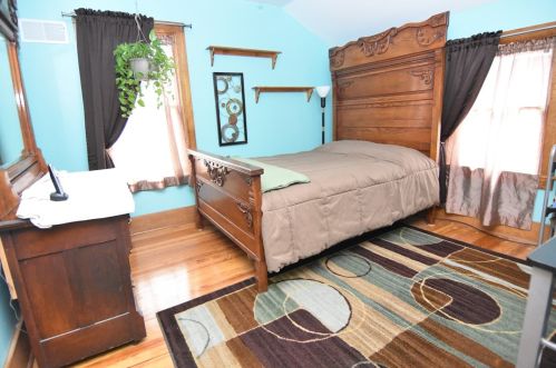 4012 Davis Ave, Whitaker PA  15120-3424 exterior