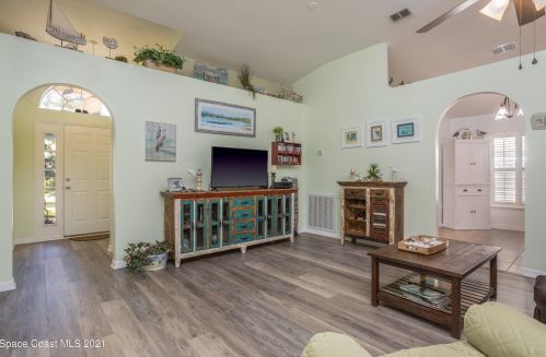 767 Mason Dr, Titusville FL  32780-9128 exterior