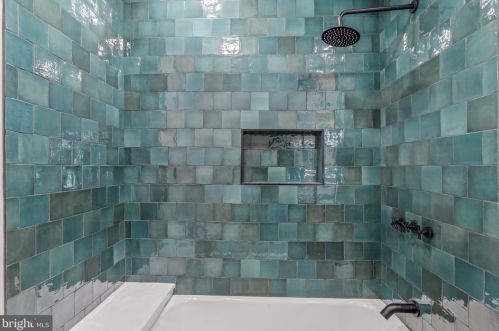 1155 18th St, Philadelphia PA  19146-3052 exterior