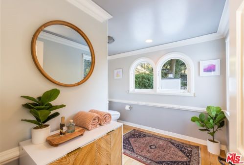 1125 Old Topanga Canyon Rd, Topanga CA  90290-3825 exterior