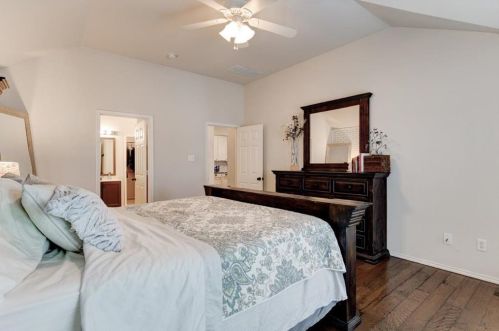 9020 Wheatfield Trl, Fort Worth TX  76179-8154 exterior