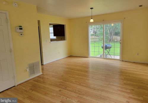 37 Gristmill Dr, Dover DE  19904-1960 exterior