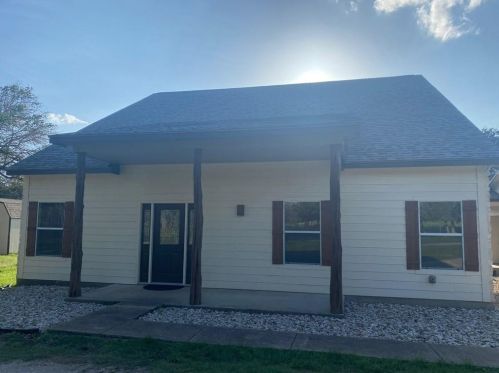 25600 Ronald W Reagan Blvd, Georgetown TX  78628-7048 exterior