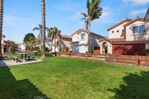 867 9th St, Pismo Beach CA  93433-2737 exterior