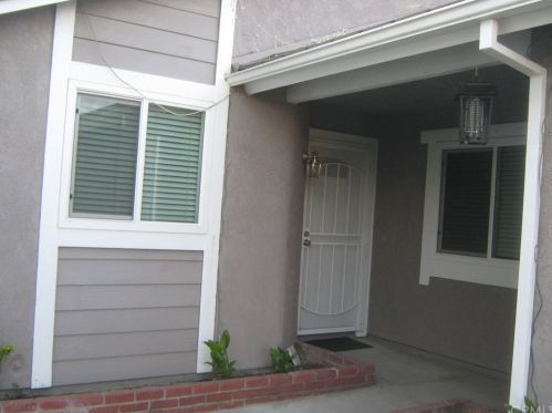 2003 Sage Tree Rd, Colton CA  92324-8465 exterior