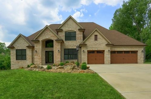 311 Perrymont Rd, Pittsburgh, PA 15237-5679