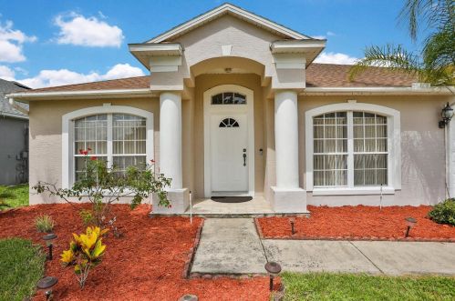 4014 Lakeside Reserve Ct, Orlando, FL 32810-2815