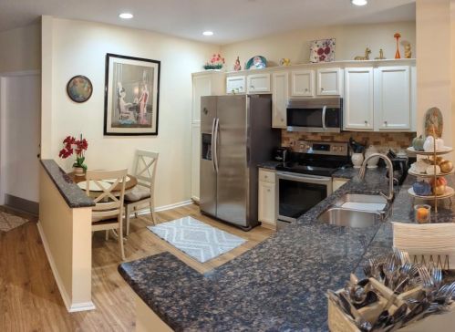 9061 Tremezzo Ln, Boynton Beach, FL 33472-2749