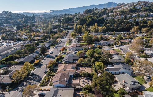 283 Cecilia Way, Tiburon CA  94920-2105 exterior