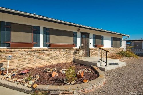 1051 Zircon Ave, Bullhead City, AZ 86442-7033