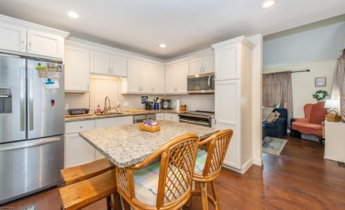 13 Harbor View Dr, Andover NJ  07821-4022 exterior