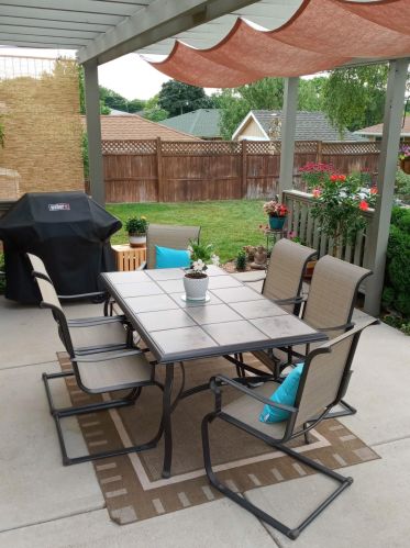 6209 Kinnickinnic Riv Pkwy, Milwaukee WI 53219-3011 exterior