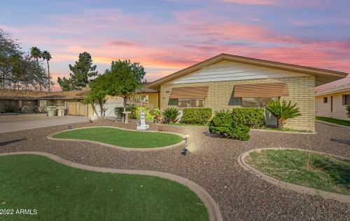 4426 El Caminito Dr, Glendale, AZ 85302-6609