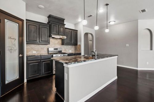 1736 Placitas Trl, Fort Worth TX 76131-1444 exterior