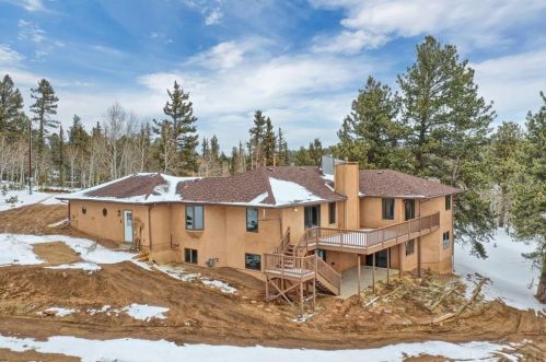 82 Ryolite Rd, Twin Rock, CO 80816-9275