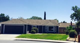 951 Fairview Pl, Hanford, CA 93230-7237