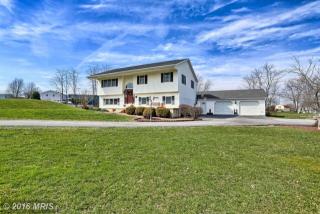 108 Big Pond Rd, Lees Cross Roads, PA 17257-9022
