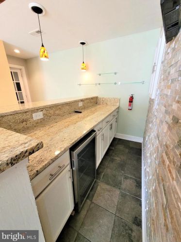 16399 Kramer Estate Dr, Woodbridge VA  22191-6003 exterior