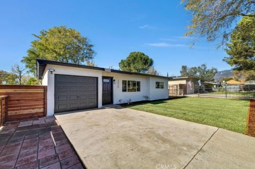 3020 Lawrence Ave, San Bernardino, CA 92404-2551