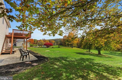 6116 Gardner Rd, Spring Grove PA  17362-9158 exterior