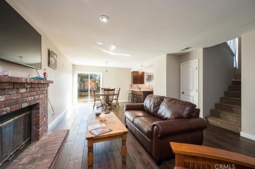 122 Valley View Dr, Santa Maria CA  93455-5540 exterior