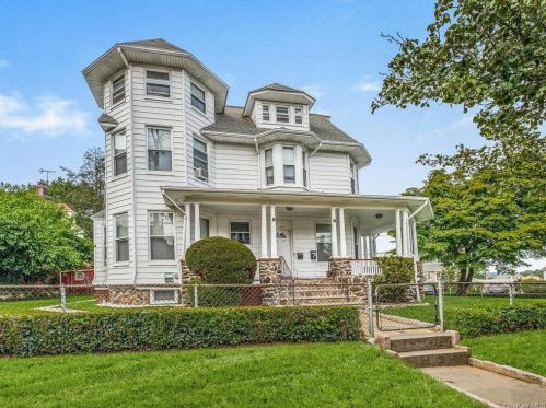 443 4th St, Mount Vernon, NY 10553-1617