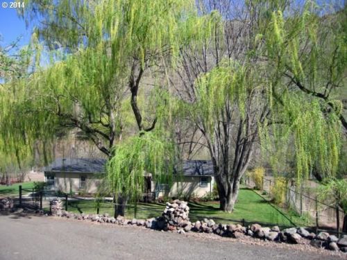 78483 Imnaha Hwy, Imnaha, OR 97842-8145