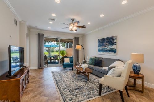 14318 Manchester Dr, Naples FL  34114-8626 exterior