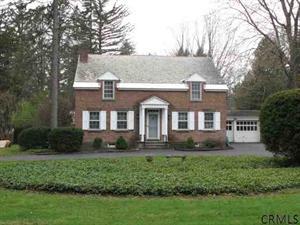 671 Lishakill Rd, Schenectady, NY 12309-3129